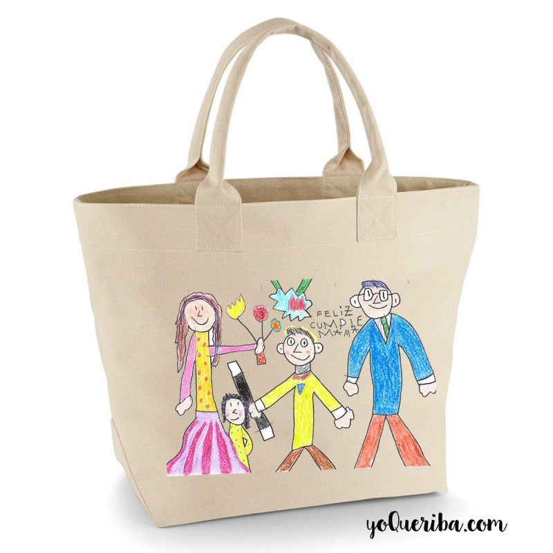 Si ya de por sí presume de nietos y familia… no te voy a decir cuando pueda lucir los dibujos de este en su bolso. ¡Regálale algo sin igual! 40€