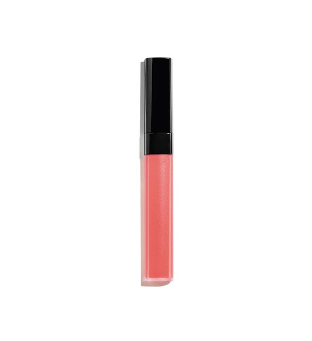Rouge Coco Lip Blus en tono 410 Coral Natureil de Chanel.