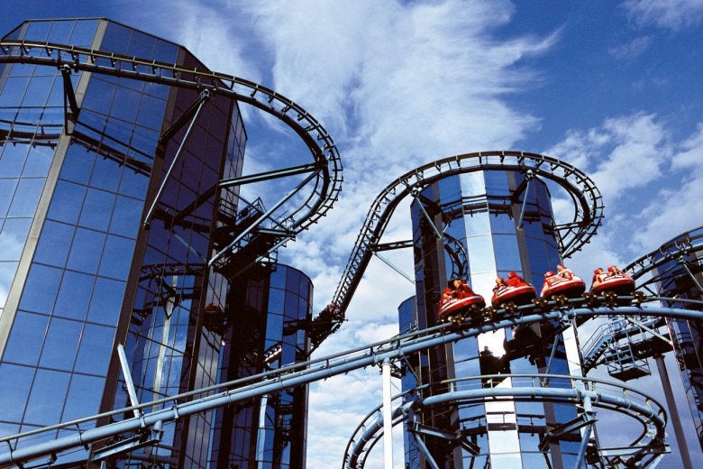 El Europa-Park es un parque de atracciones de infarto. Sus atracciones están rodeadas de los monumentos más icónicos de Alemania.