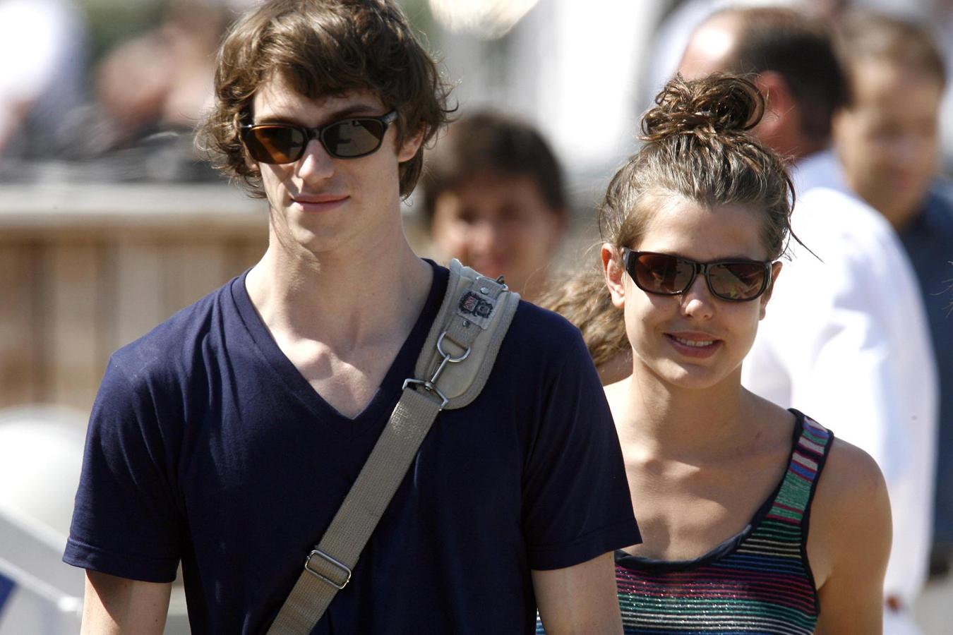 Sobre 2002, se vio con este hijo de un reputado abogado y que ha mantenido amistad con los Casiraghi en el tiempo.