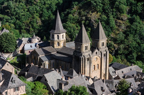 Conques, Francia. Uno de los pueblos más bellos del sur de Francia. En él conviven unos 300 habitantes en el interior de su entramado puramente medieval.