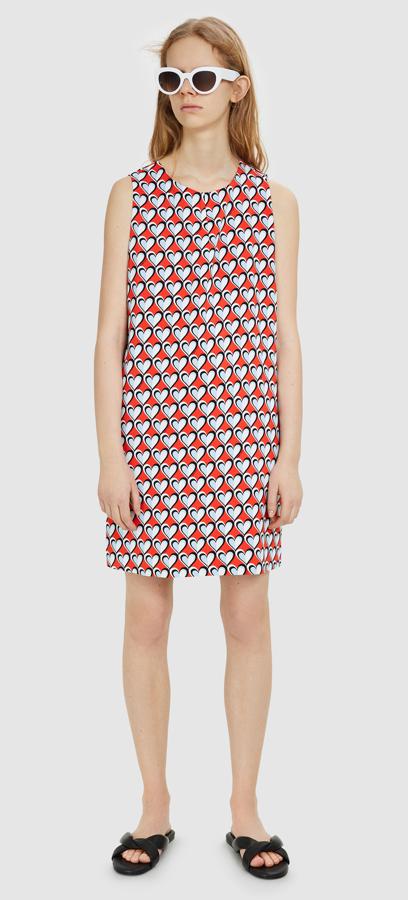 Vestido corto con corazones de Bimba y Lola: 128 euros.