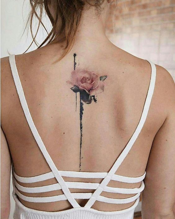 Inspiración para tus tatuajes en la espalda.