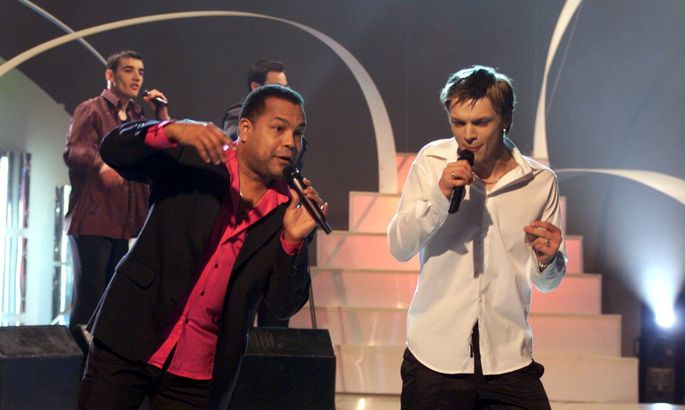 2001: Tanel Padar y Dave Benton fueron los representantes de Estonia en el Festival de Eurovisión de 2001. El país ganó por primera y única vez con la canción 'Everybody'.