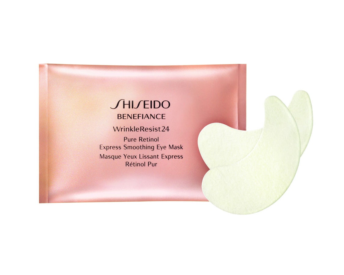 Tratamiento anti-arrugas concentrado para el contorno de los ojos. Formulado con la exclusiva Tecnología Pure Retinol Micro-Infusion de Shiseido eficaz en la mejora inmediata de los 3 tipos de arrugas. En tan sólo 15 minutos, consigue un contorno de ojos más joven, suave, y radiante. De  Shiseido , (183,24 euros).