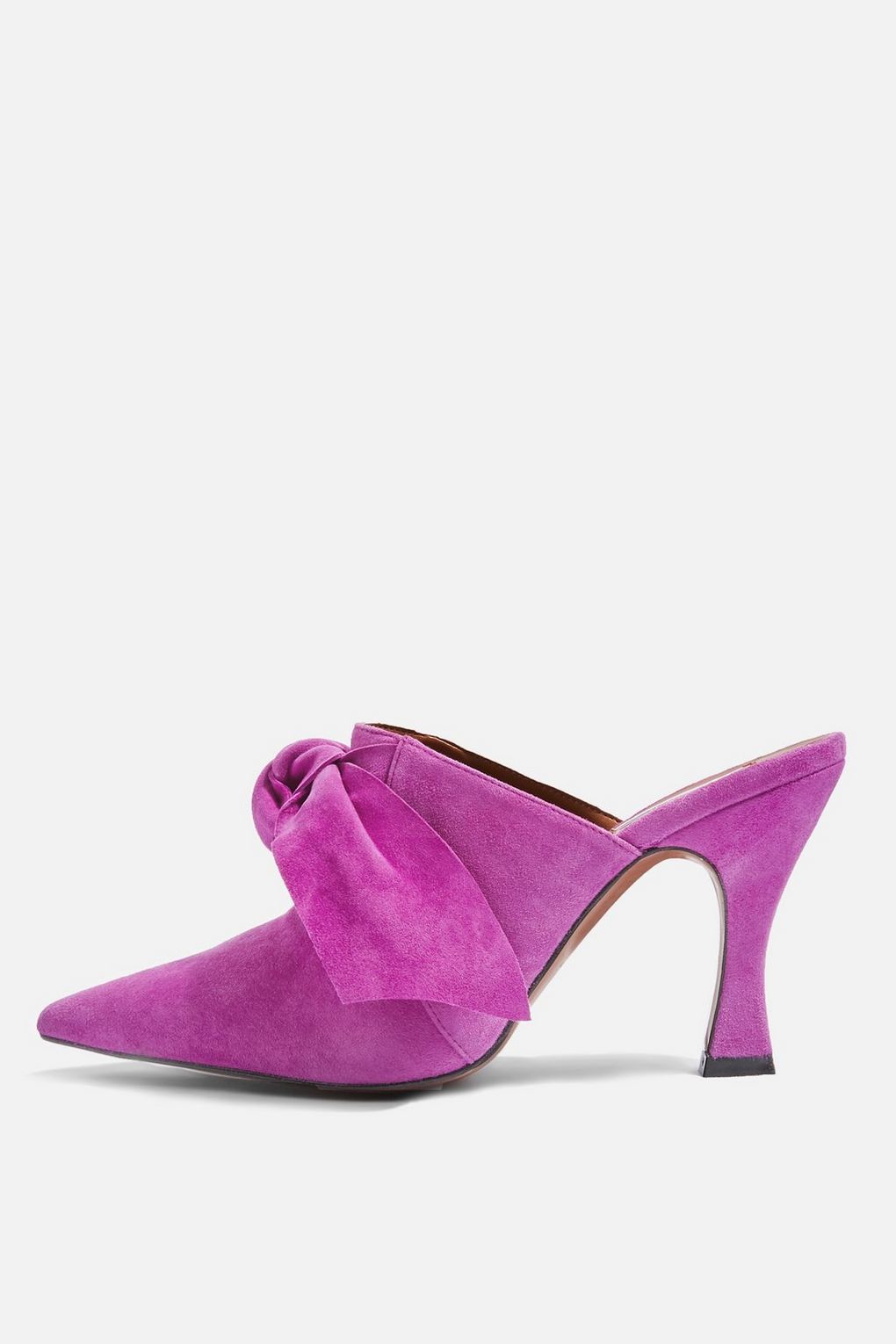 Mules de ante morados con lazos de Topshop (68 euros)