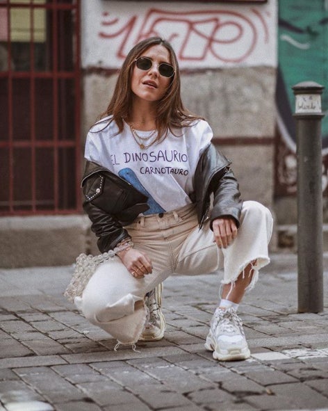 Paula Ordovás con camiseta benéfica de Algo de Jaime.