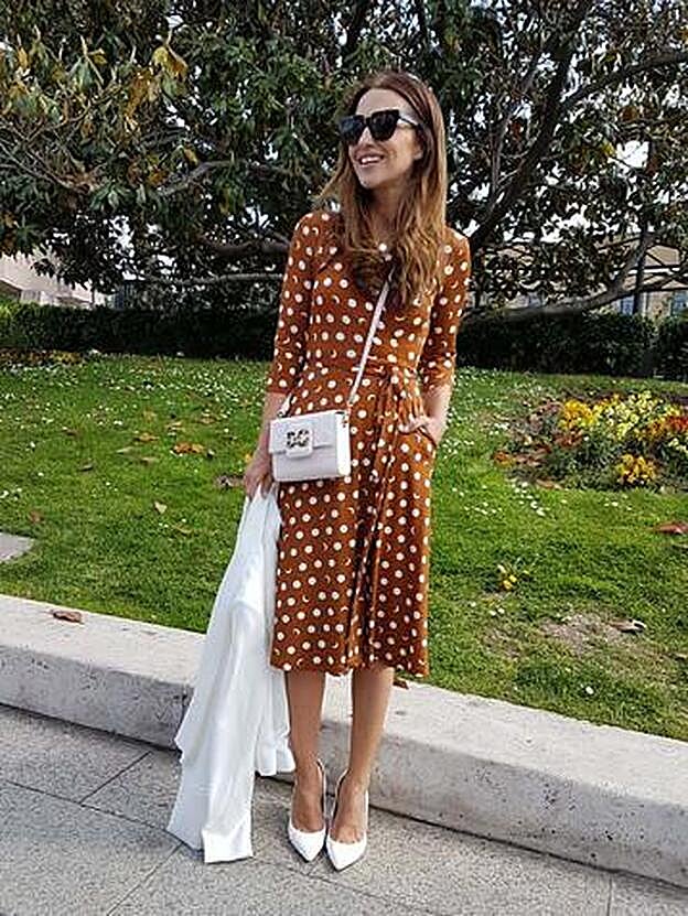 Look 'Pretty Woman' que luce Paula Echevarría en una de sus entradas en el blog.