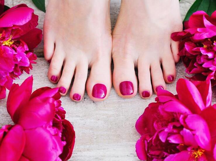 Fotos: Viva el color en los pies: 10 esmaltes de verano
