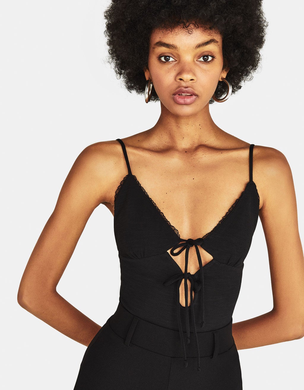 Body con lanzada de Bershka: 14,99 euros.