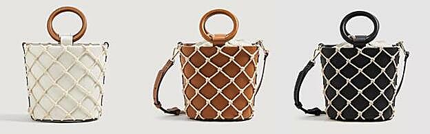 Bolso tipo red de Mango disponible en tres colores, 39,99 euros.