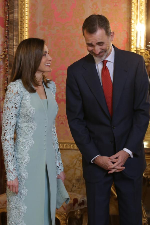 Fotos: 17º aniversario de boda de Felipe y Letizia: las fotos más románticas y sus momentos más tiernos