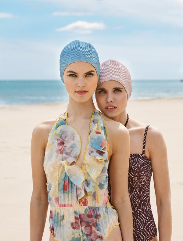 Traje de baño estampado con volante de Como un pez en el agua. Bañador marrón de Triumph.