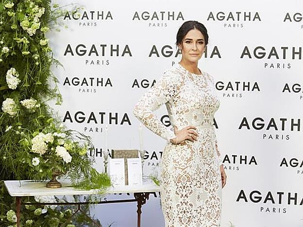 Anillos, pendientes y pulsera. Son las tres categorías de la colección de Vicky y todas llevan el nombre de alguna reina o princesa.