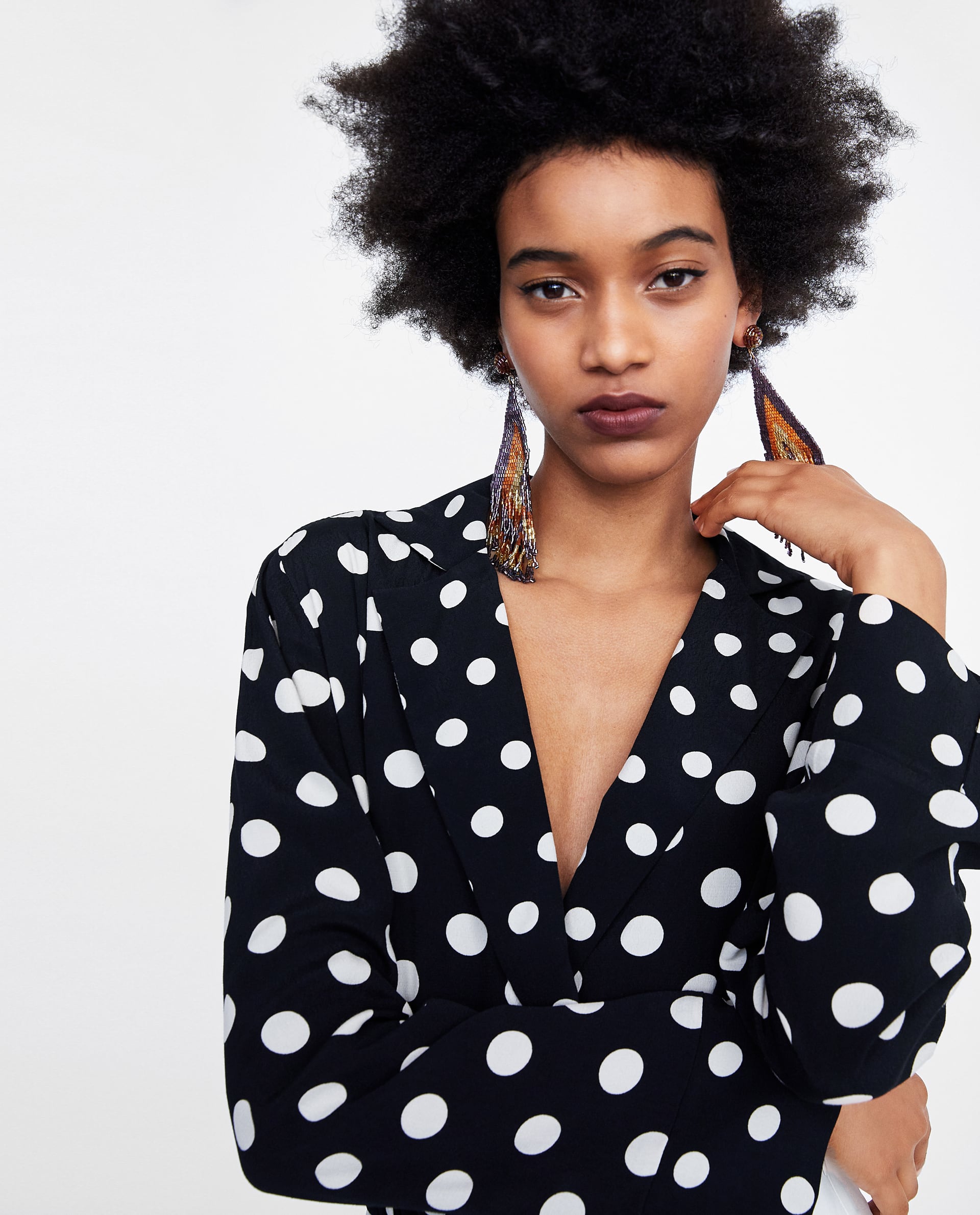 Body blanco y negro de Zara. Precio: 29,95 euros.