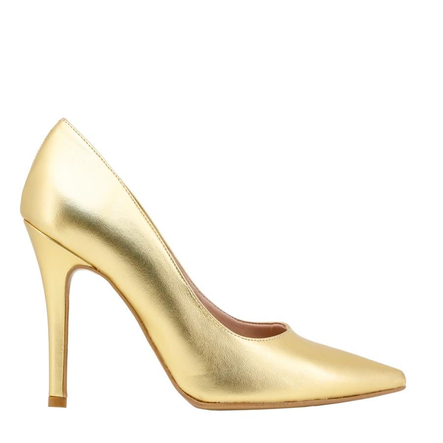 Este es uno de los modelos más clásicos y es de la colección Must Have.