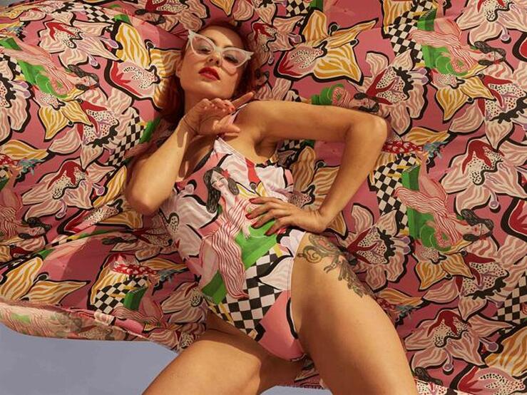 Fotos: Miranda Makaroff y sus estampados para Desigual
