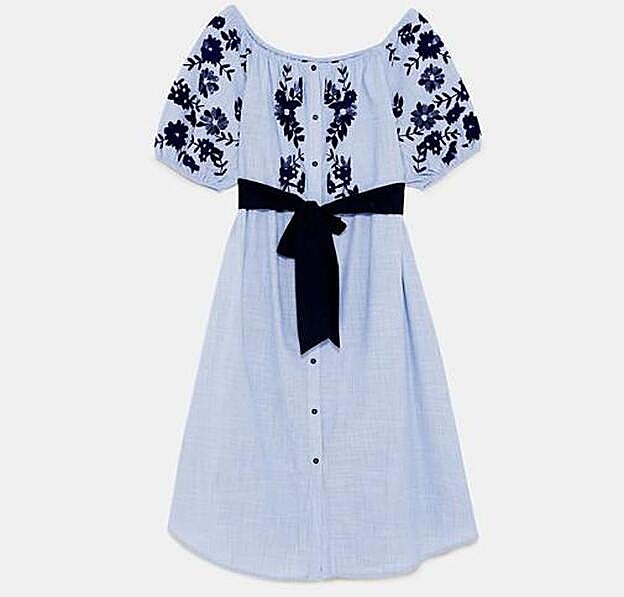 Vestido estampado flocado, 39,95 euros.