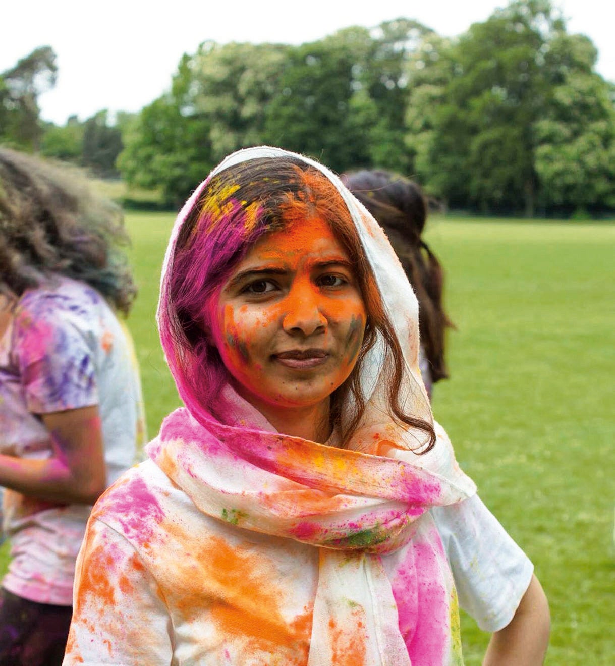 Una de sus fotografías celebrando la primavera en la Fiesta de los Colores (2018).