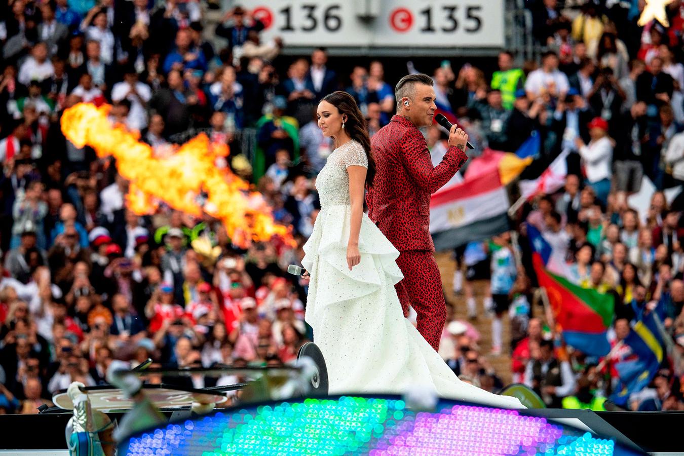 Robbie Williams y Aida Garifullina, encargados de abrir el Mundial de Rusia 2018 con su actuación musical.