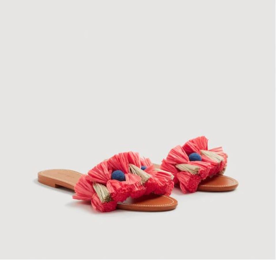 Con flecos y a lo loco. Otra tendencia veraniega que se suma al calzado.