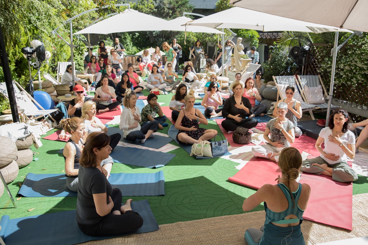 Breathe@Life by Notabene Wellbeing fue el espacio donde nuestras lectoras aprendieron técnicas de respiración yogui junto a la coach wellness Cristina Cuturi.