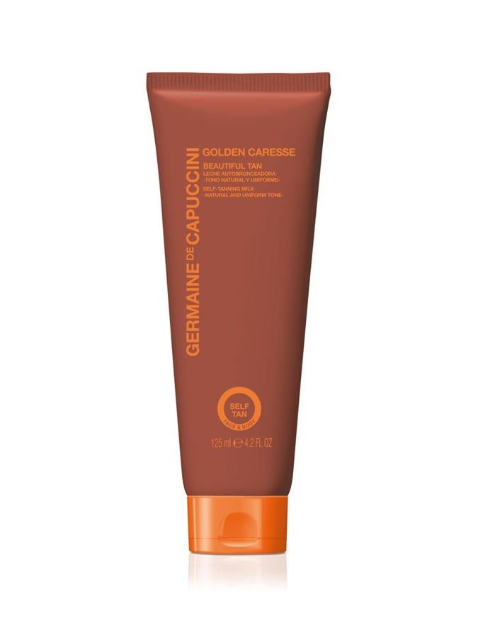La leche autobronceadora  Beautiful Tan de Germaine de Capuccini  (33 €) huele de maravilla y proporciona un acabado uniforme, sin manchas ni trazos. Aplicándola ocasionalmente se consigue un tono saludable y luminoso; usándola a diario, un bronceado intenso y veraniego.