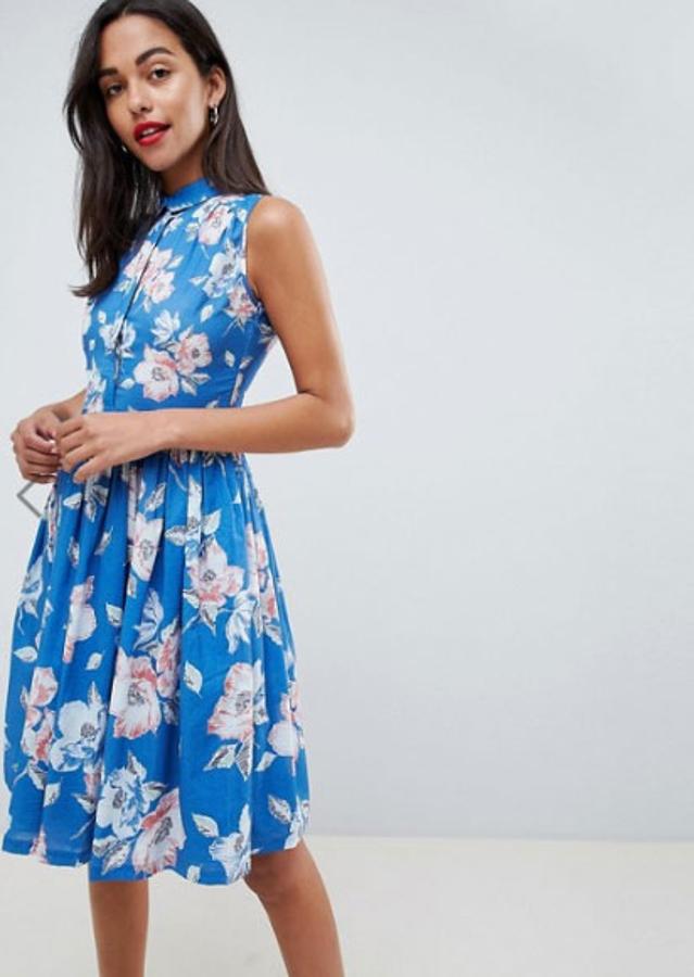 Vestido camisero con estampado floral de 'French Connection, 131,99 euros.