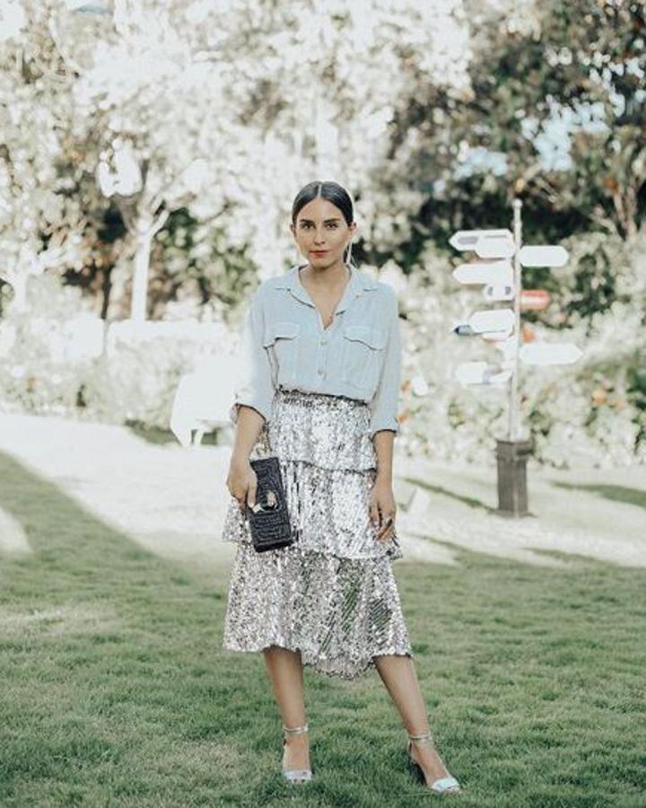 La influencer Erea Louro (All that she wants) subía este look a Instagram en el que la combinaba con una camisa de lino con bolsillos.