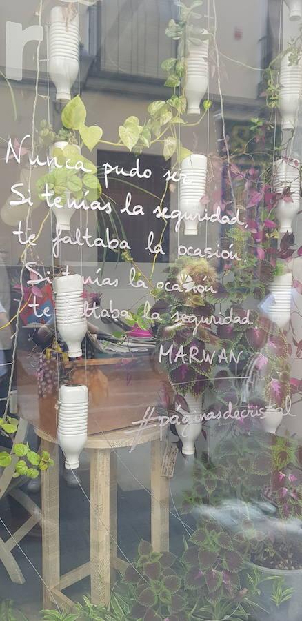 "Nunca pudo ser. Si tenías la seguridad, te faltaba la ocasión. Si tenías la ocasión, te faltaba la seguridad" Encuentra este micropoema en Alma Café (Calle de Santa Isabel, 42).