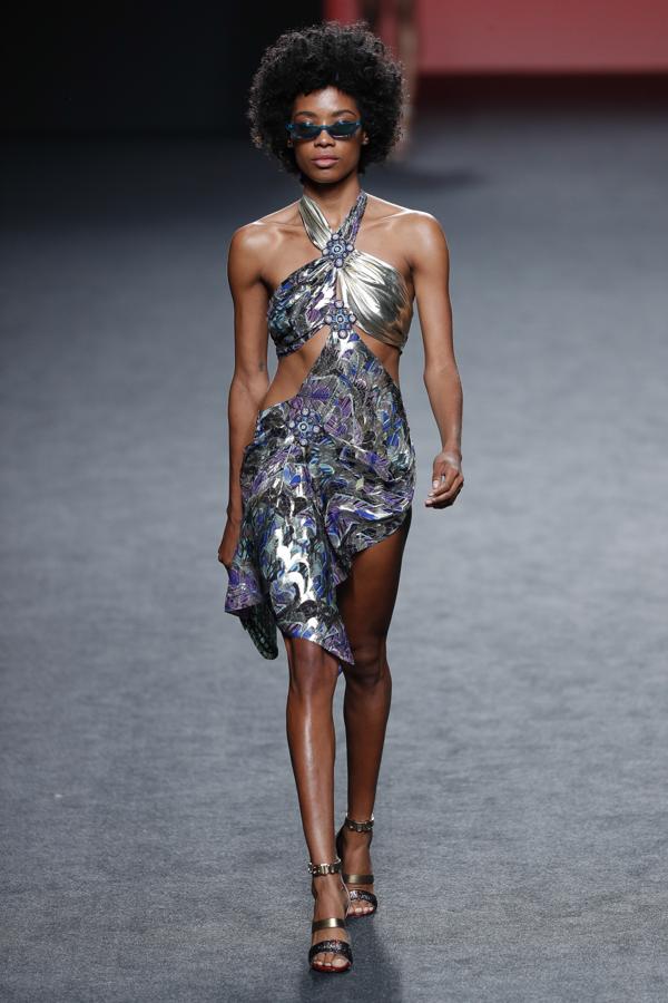 Desfile de Custo en MBFWM