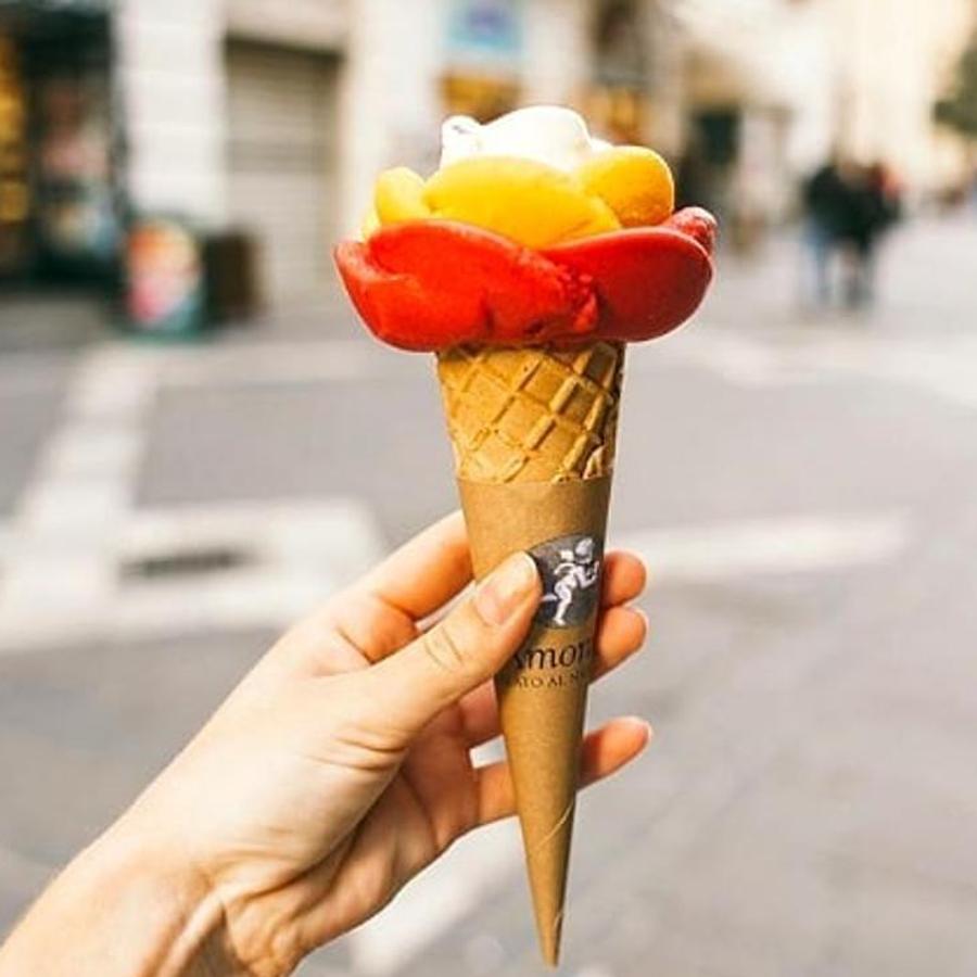 Esta franquicia italiana de heladerías se adapta a los nuevos tiempos con productos bio y veganos. Sus helados son famosos por ser servidos en forma de flor. Varias tiendas repartidas por España.