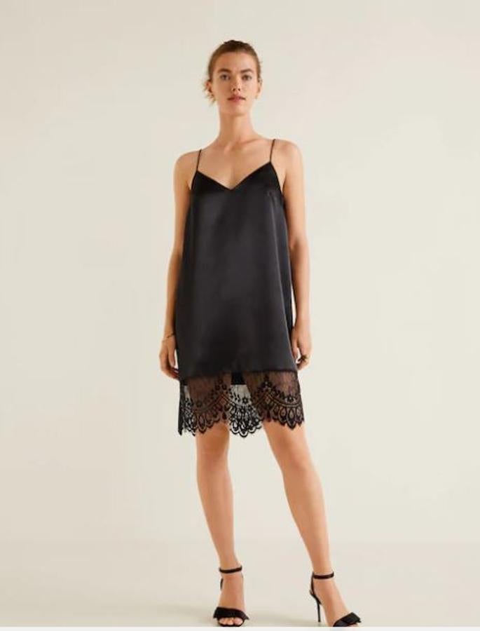 ¿Demasiado atrevido? Este sencillo diseño negro de Mango te gustará.