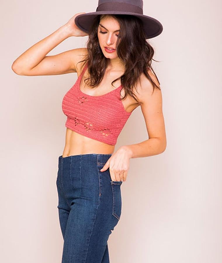 Top berkinette de canalé de la firma 'Free People', 19 euros.