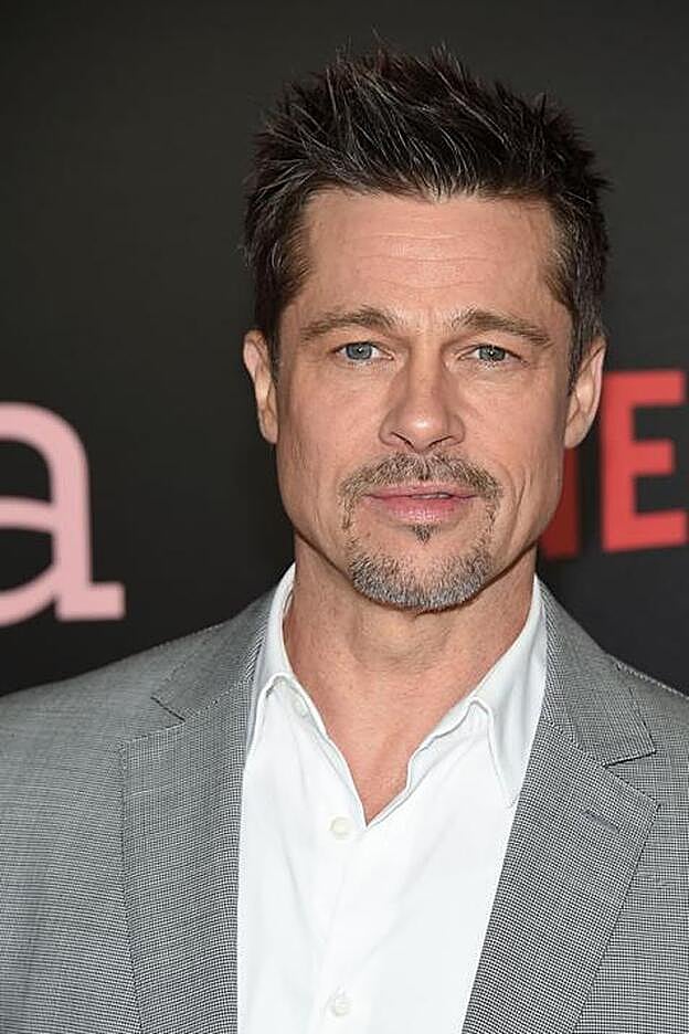 Brad Pitt contraataca en su guerra con Angelina Jolie por el divorcio.
