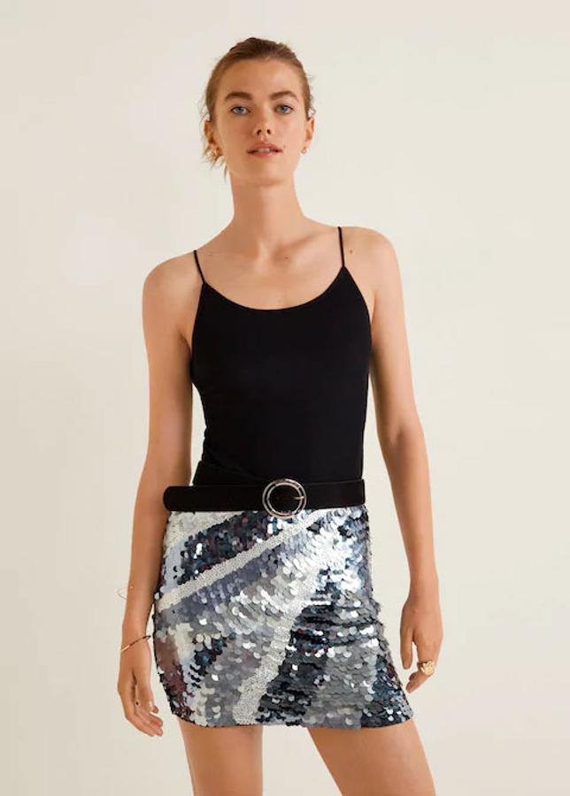 Minifalda de lentejuelas, 39,99 euros.