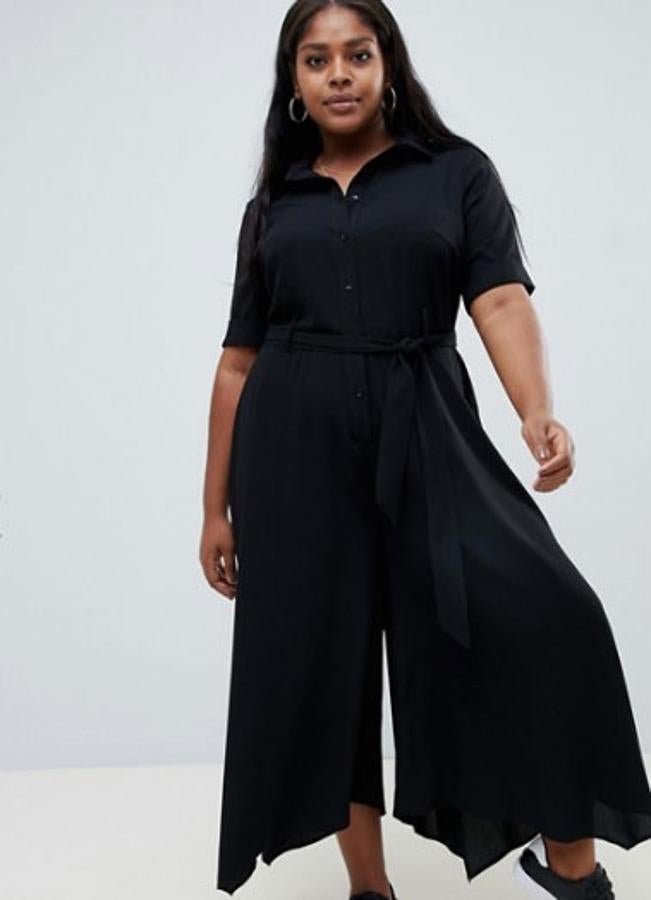 Mono largo tipo camisero con cinturón, 57,99 euros.