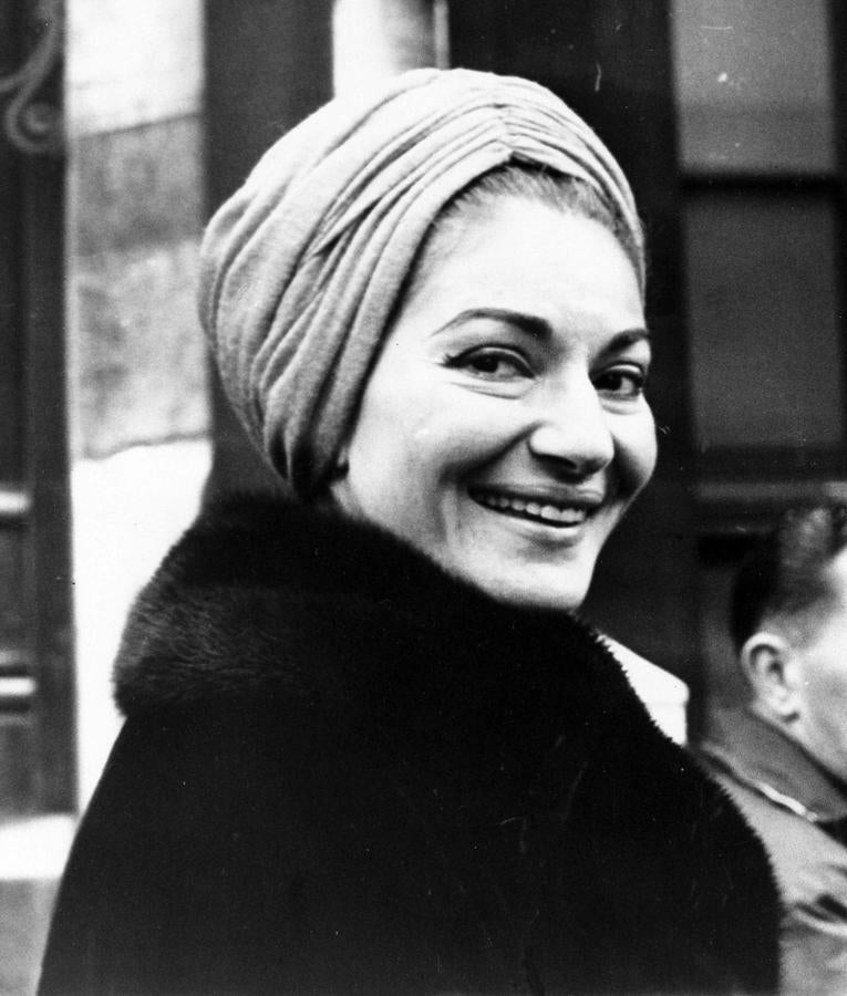 María Callas ha sido una de las mejores sopranos de toda la historia. Su meteórica carrera la llevó a cantar por infinidad de escenarios junto a las orquestas más prestigiosas del mundo.