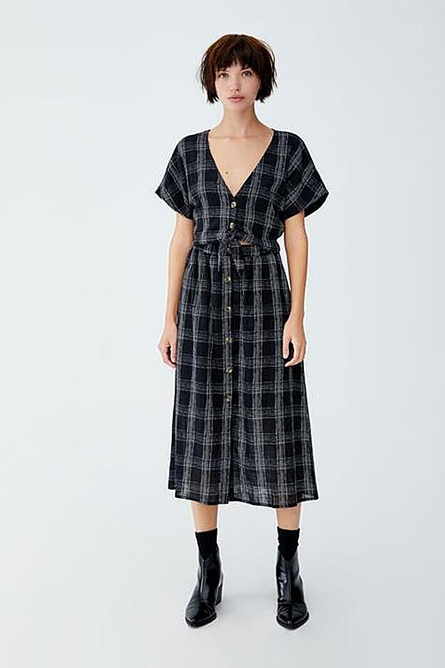 Su diseño desmontable lo convierte en uno de los diseños más versátiles de Pull & Bear.