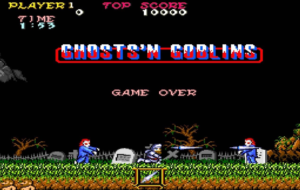 Ghosts'n Goblins es un videojuego de plataformas de arcade creado por Capcom. Lanzado en 1985, el jugador controla a un caballero, llamado Sir Arthur, que tiene la habilidad de arrojar lanzas, dagas, antorchas, hachas y otras armas con las que debe derrotar a zombis, demonios y otras criaturas para poder rescatar a una princesa. Cada vez que un monstruo toca su armadura ésta se rompe, quedando el personaje expuesto al ataque.