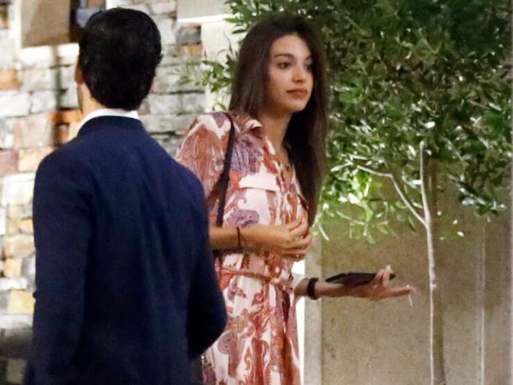 Fotos: Ana Guerra, con vestido de Zara en su cita con Miguel Ángel Muñoz