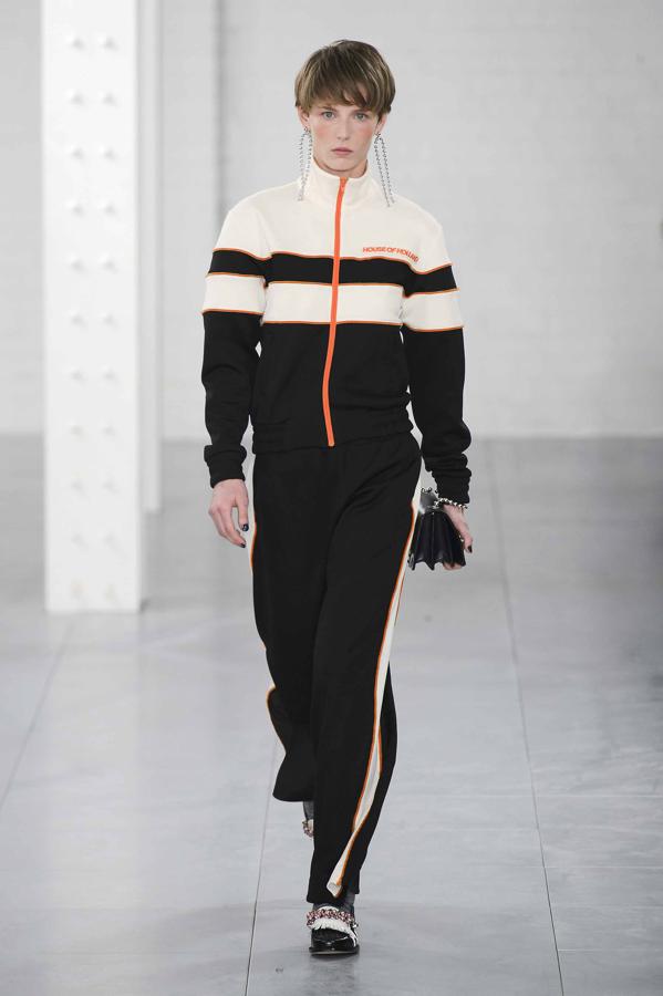 Chándal fashion: House of Holland.