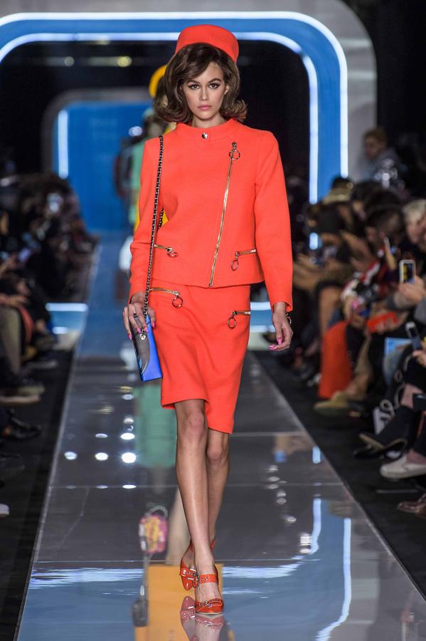 Colores flúor: Moschino.