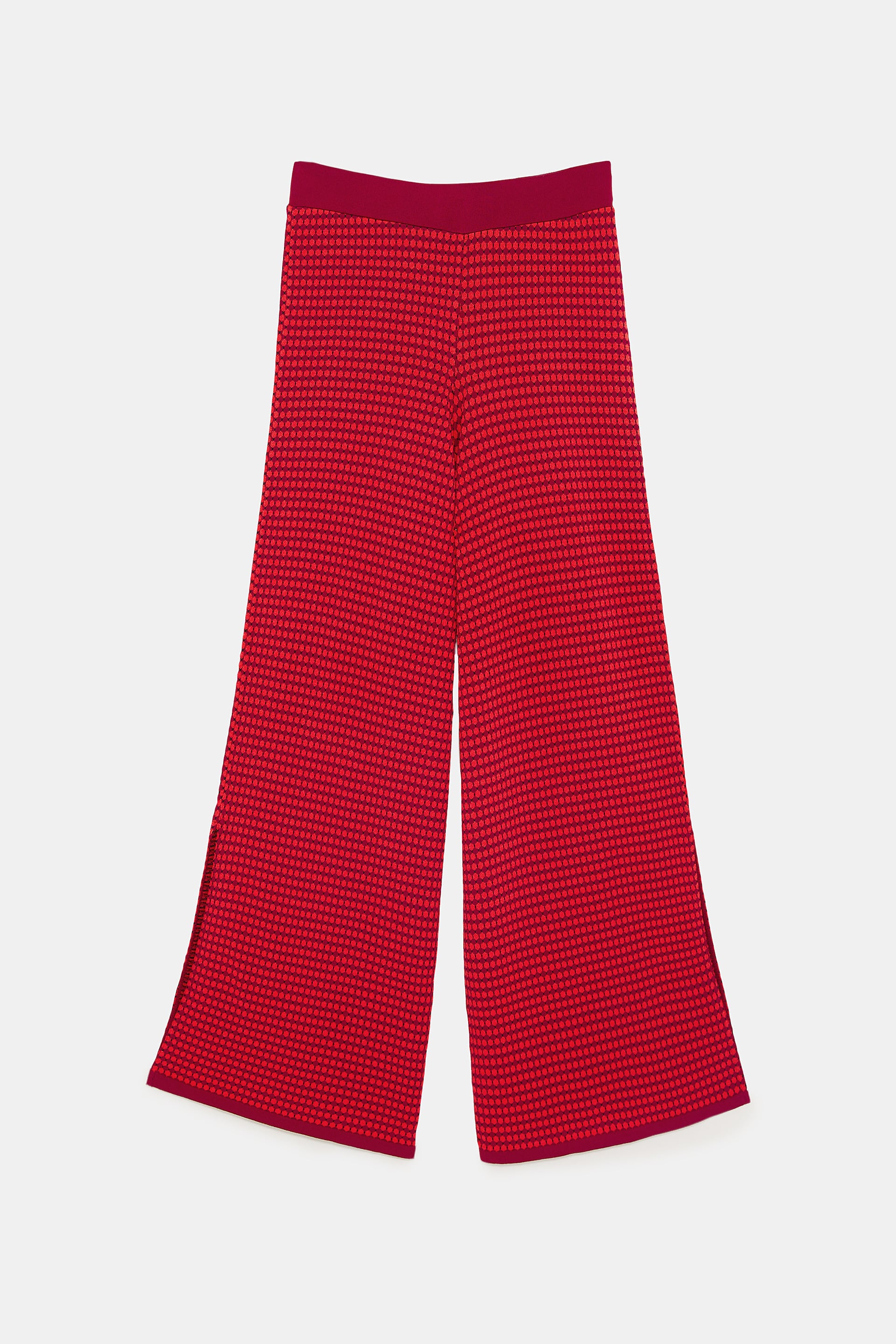 Pantalones bicolor de punto de Zara: 29,95 euros.
