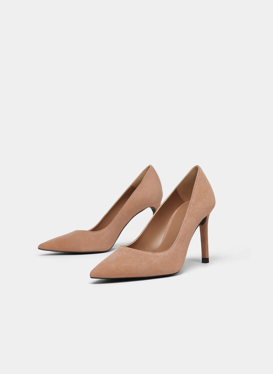 Salones rosados de ante de Uterqüe: 89 euros.