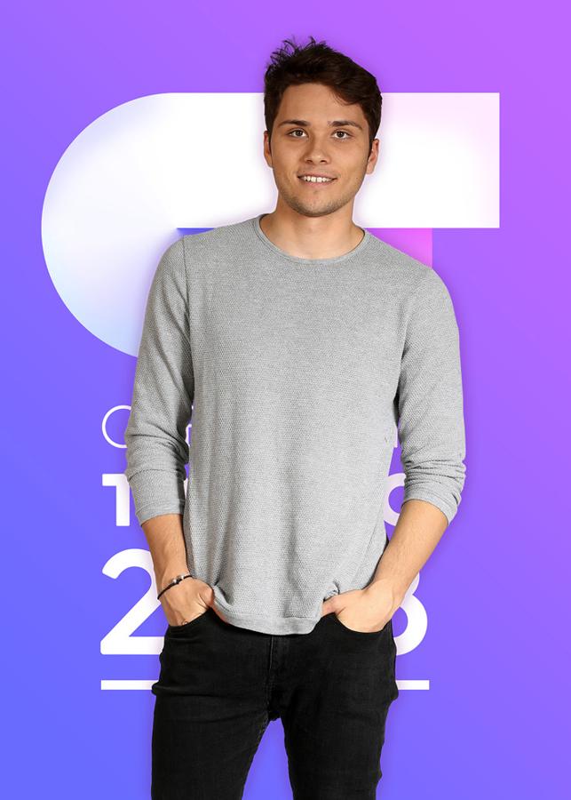 Uno de los dos canarios que van a participar en esta nueva edición de ‘OT 2018’. Es autodidacta y se ha labrado un camino cantando por las calles de Madrid, lugar donde reside actualmente, y donde ha conseguido tener un buen número de fans a través de redes sociales.