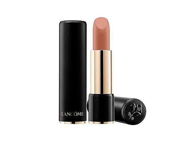 Barra de labios L’Absolu Rouge Drama Matt, en tono Ardent Sand 510 de Lancôme (35,50 €)..