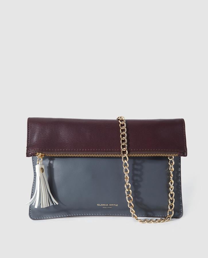 Otro diseño irresistible de Gloria Ortiz, aún más barato y con un contraste de color que nos ha enamorado (98 euros).