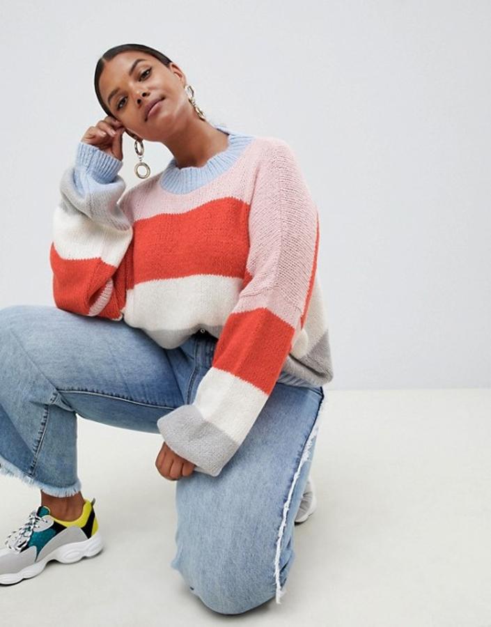 Un diseño pensado para figuras curvilíneas: hechuras XXL pero corto, para evitar el efecto saco (Missguided, 38,99 euros).