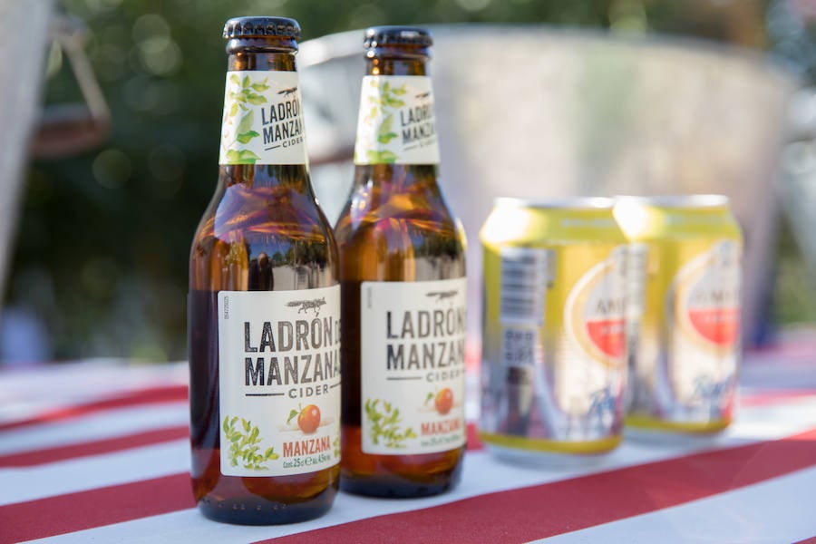 Ladrón de manzanas y Radler calmaron la sed de muchos adultos que acudieron al Go Family y pudieron probar sus riquísimas sidras y refrescantes cervezas.